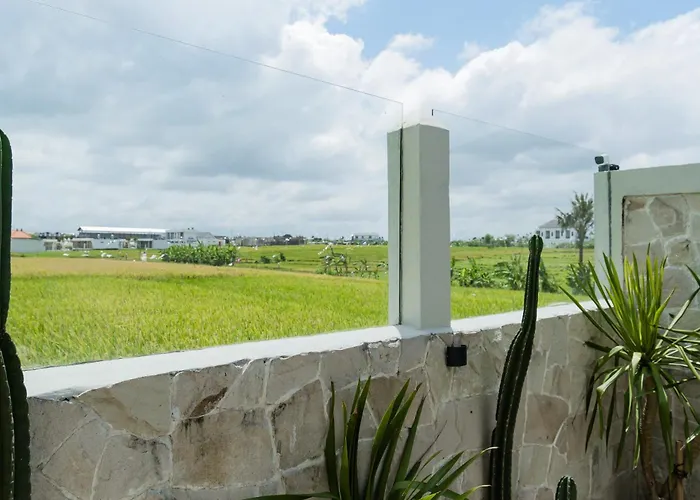 Villa Sawah Pantai Lima *